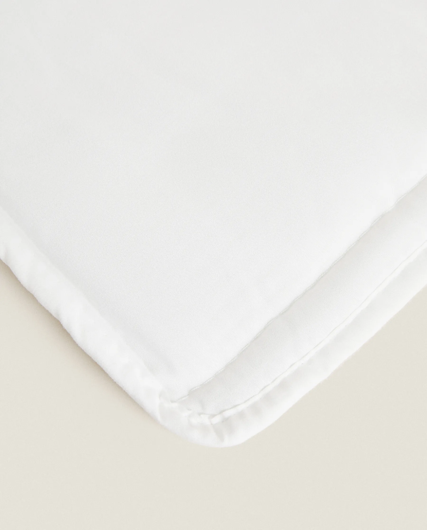 ZARA Home (125 Gxm ) Kids Microfiber Duvet Insert