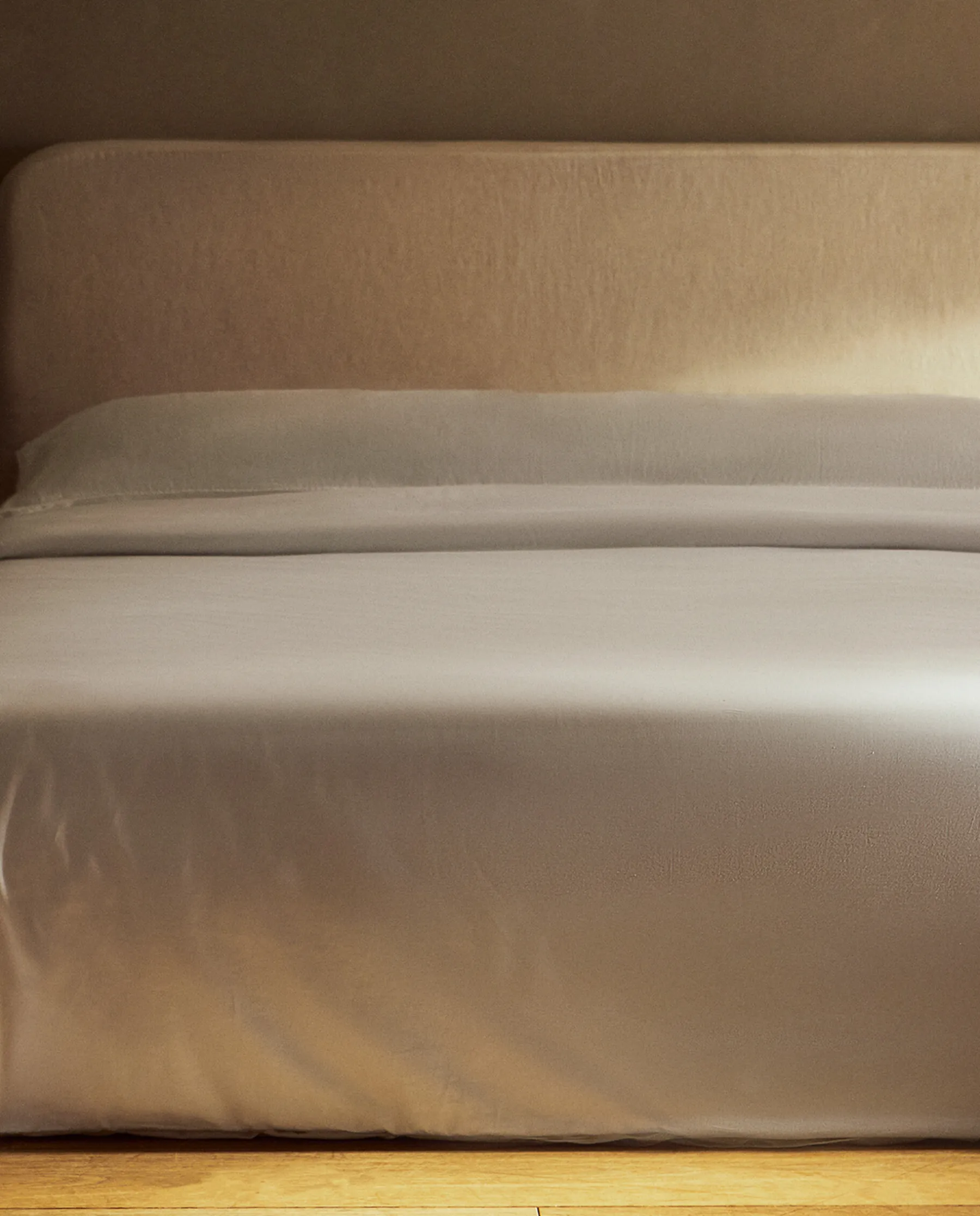 ZARA Home (500 Thread Count) Sateen Duvet Cover