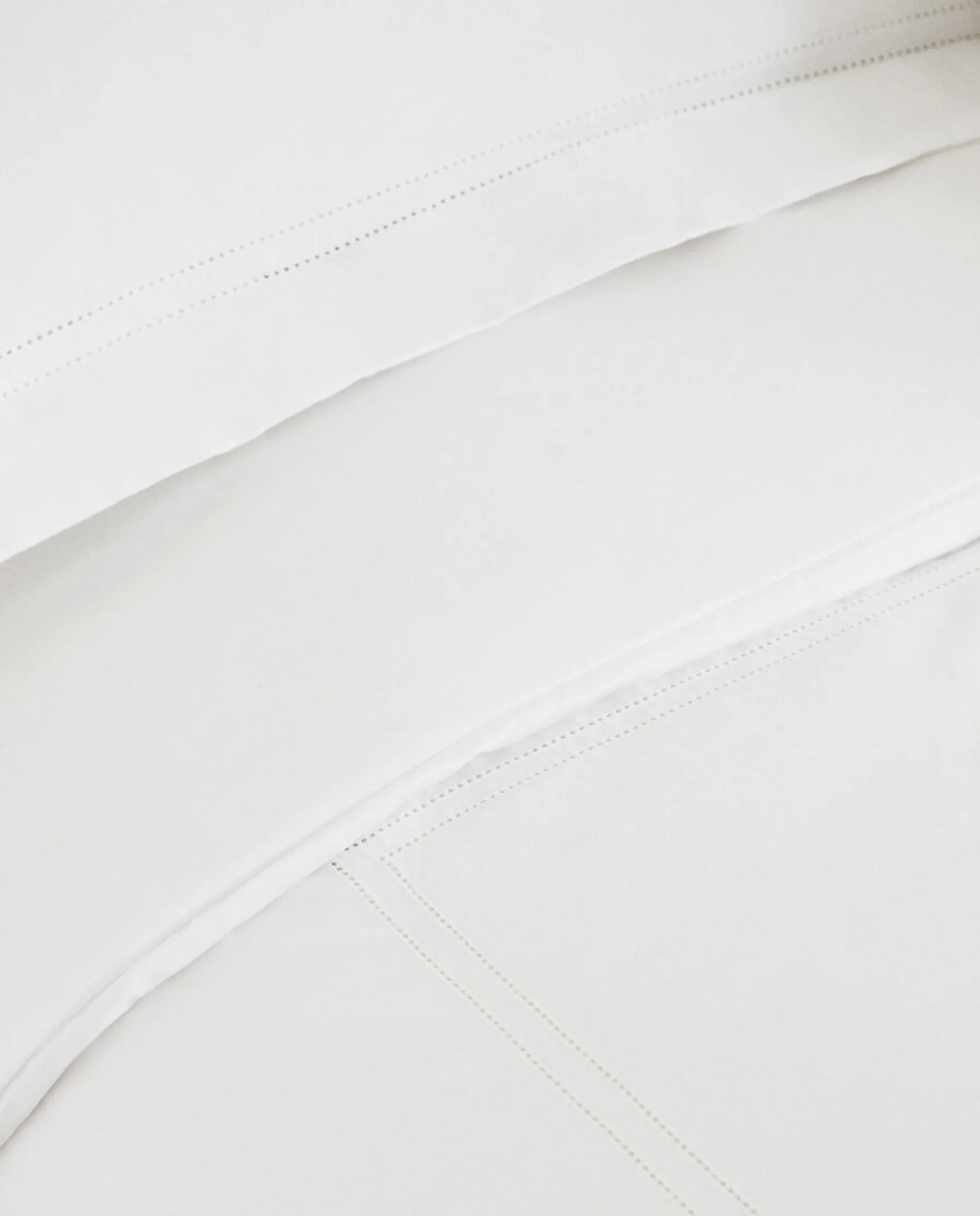 ZARA Home (500 Thread Count) Sateen Duvet Cover With Double Hemstitching