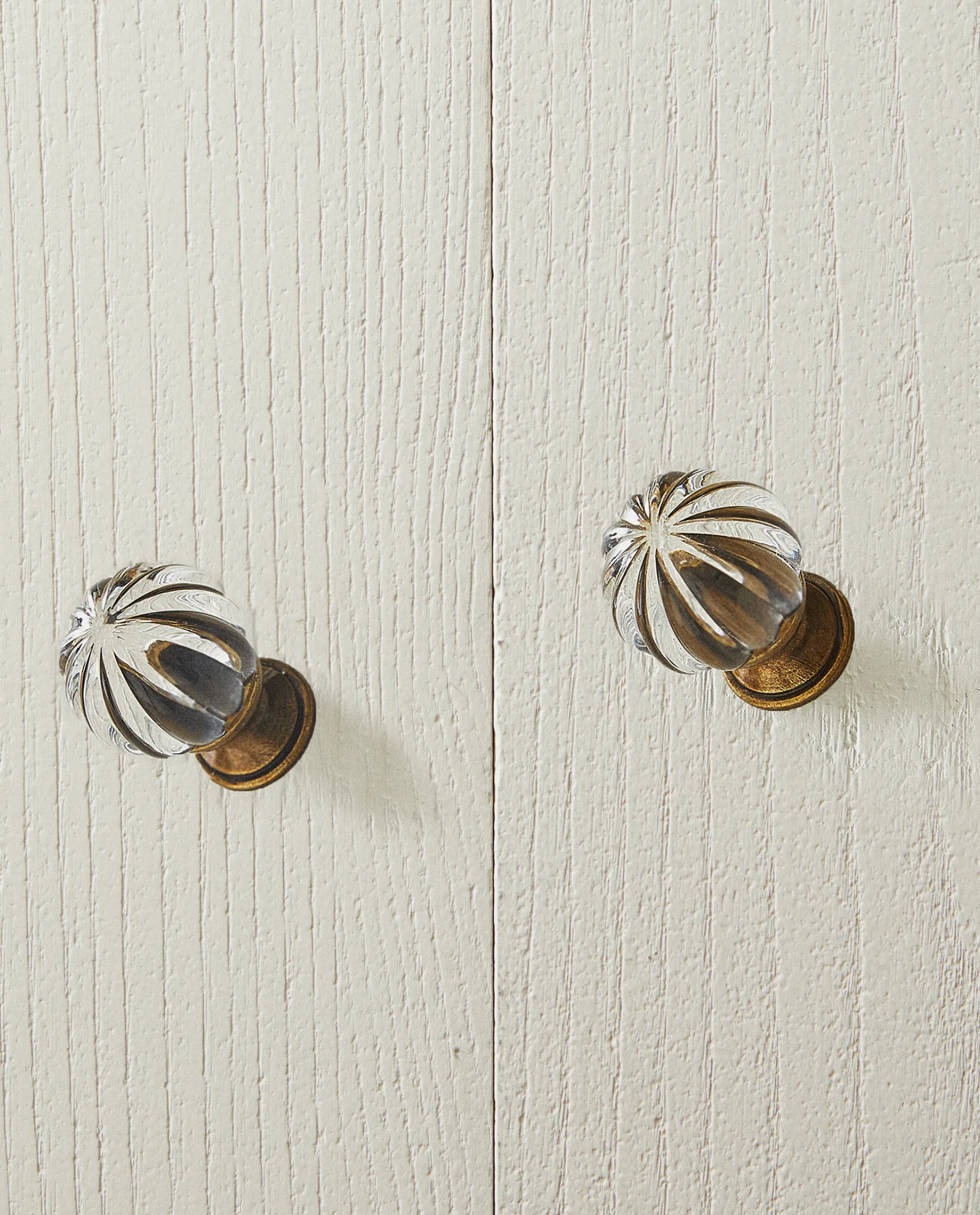 ZARA Home Acrylic Door Knob (Pack Of 2)
