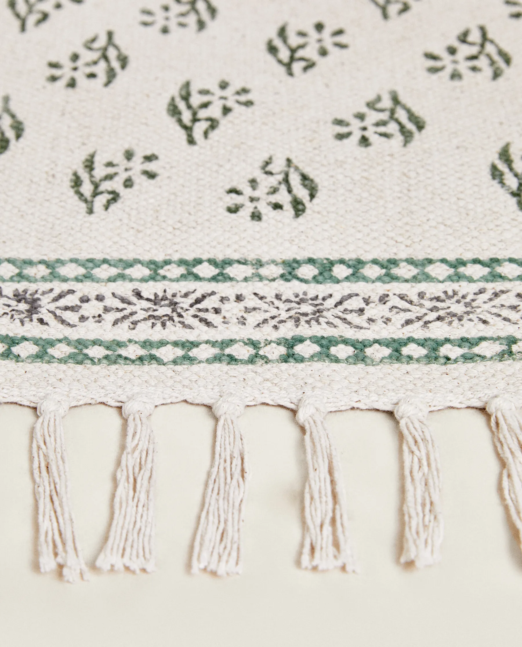 ZARA Home Block Print Rug