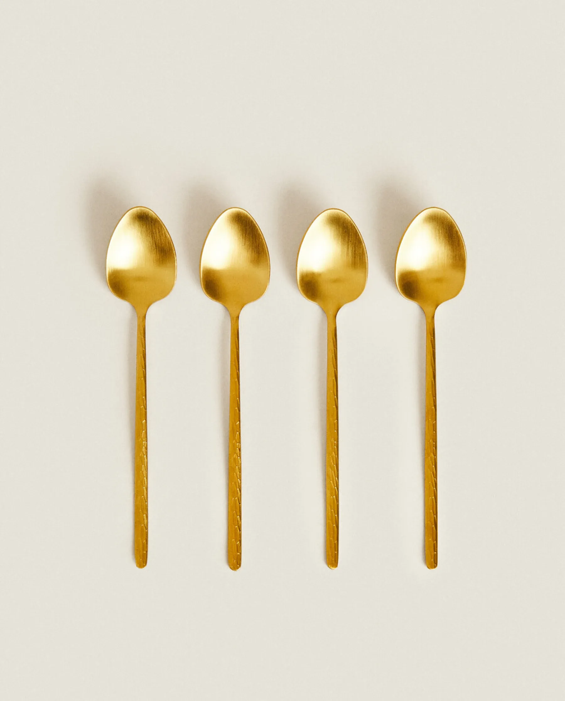 ZARA Home Box Of 4 Dessert Spoons With Hammered Handle