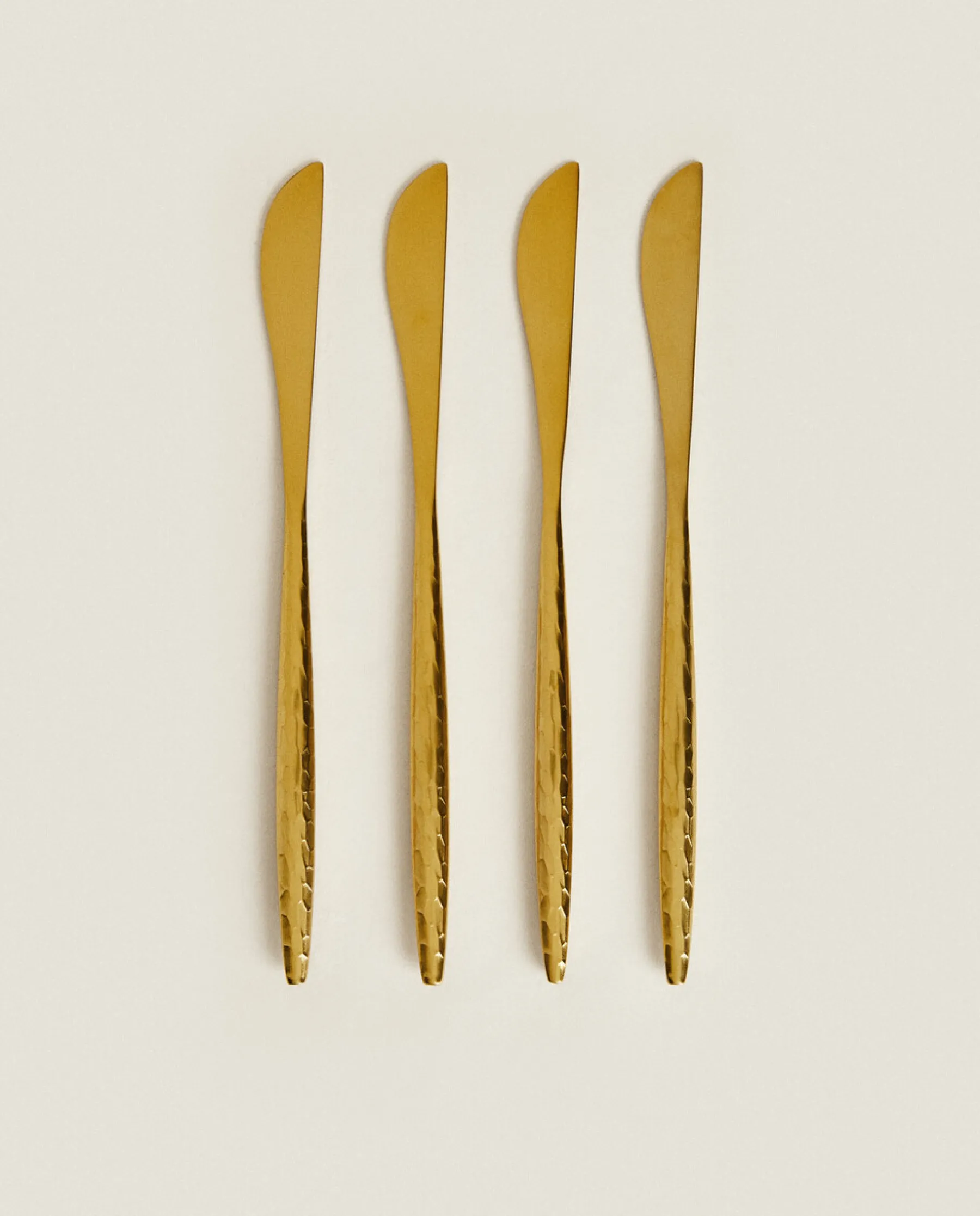 ZARA Home Box Of 4 Knives With Hammered Handle