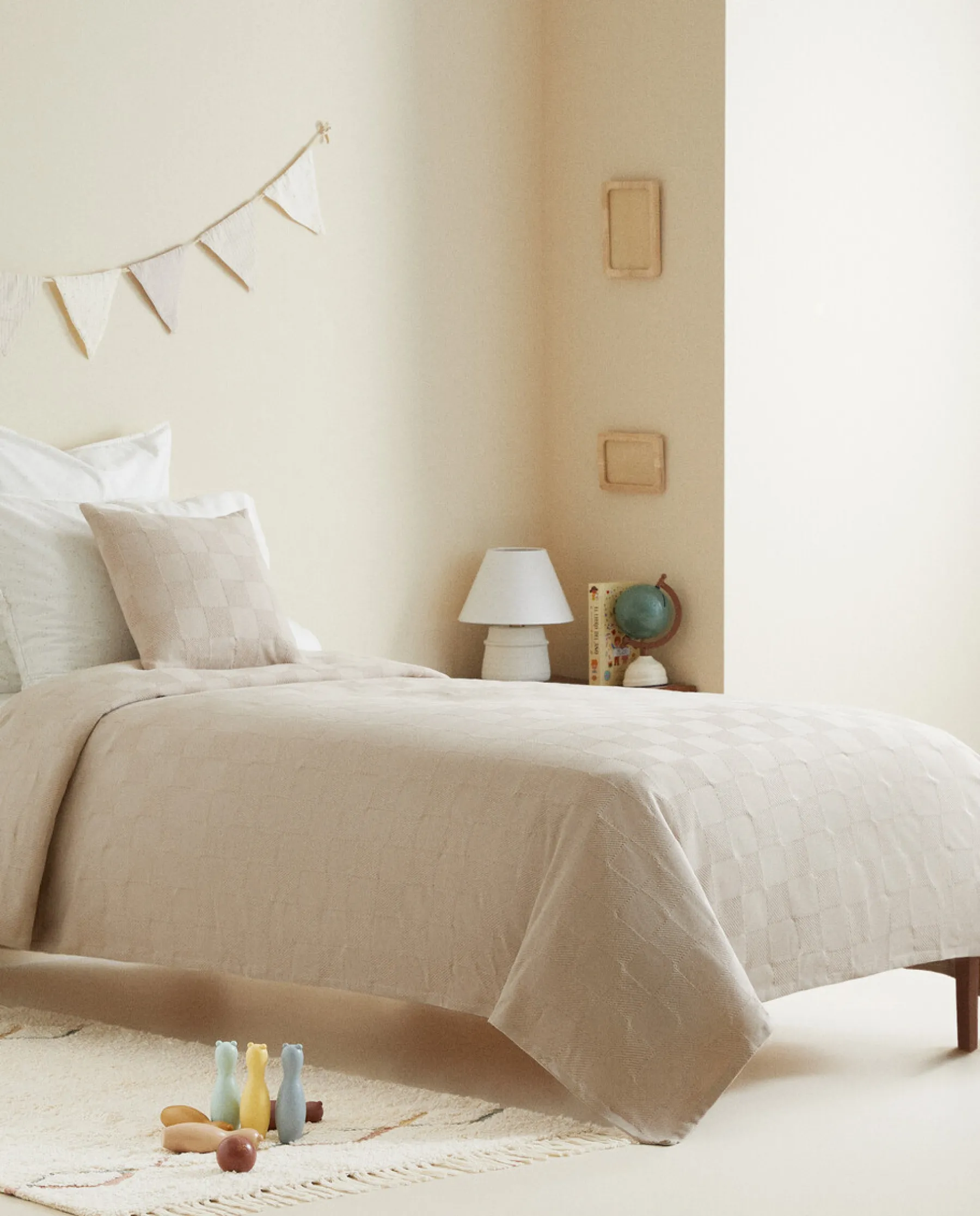 ZARA Home Check Cotton Bedspread