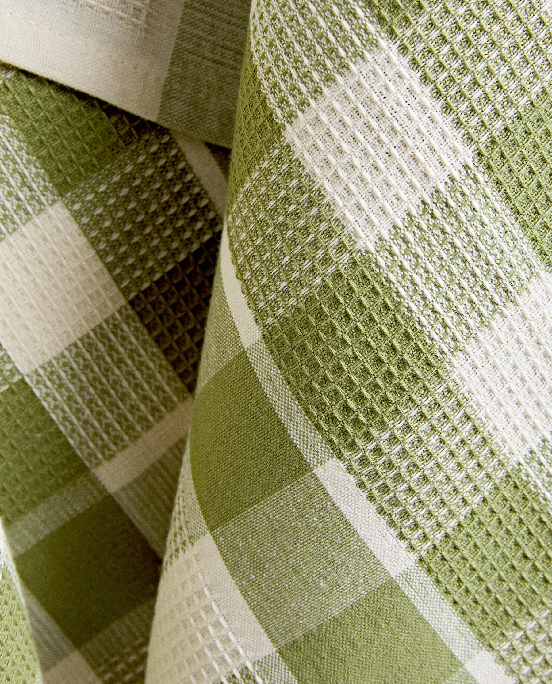 ZARA Home Check Waffle Kitchen Towel (Pack Of 2)