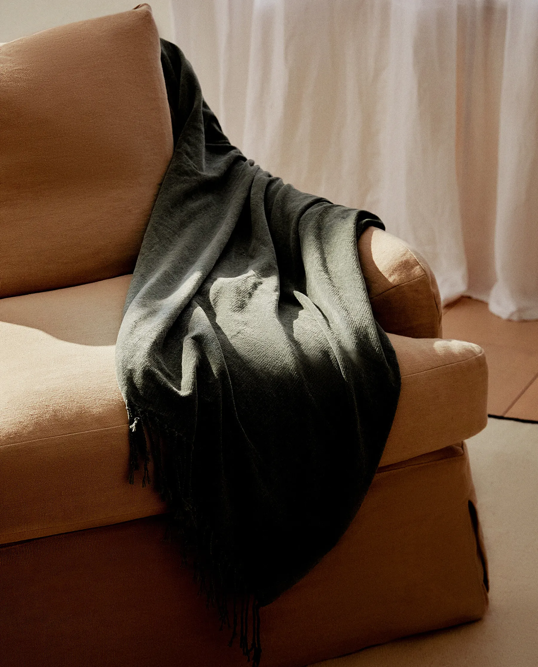 ZARA Home Chenille Blanket