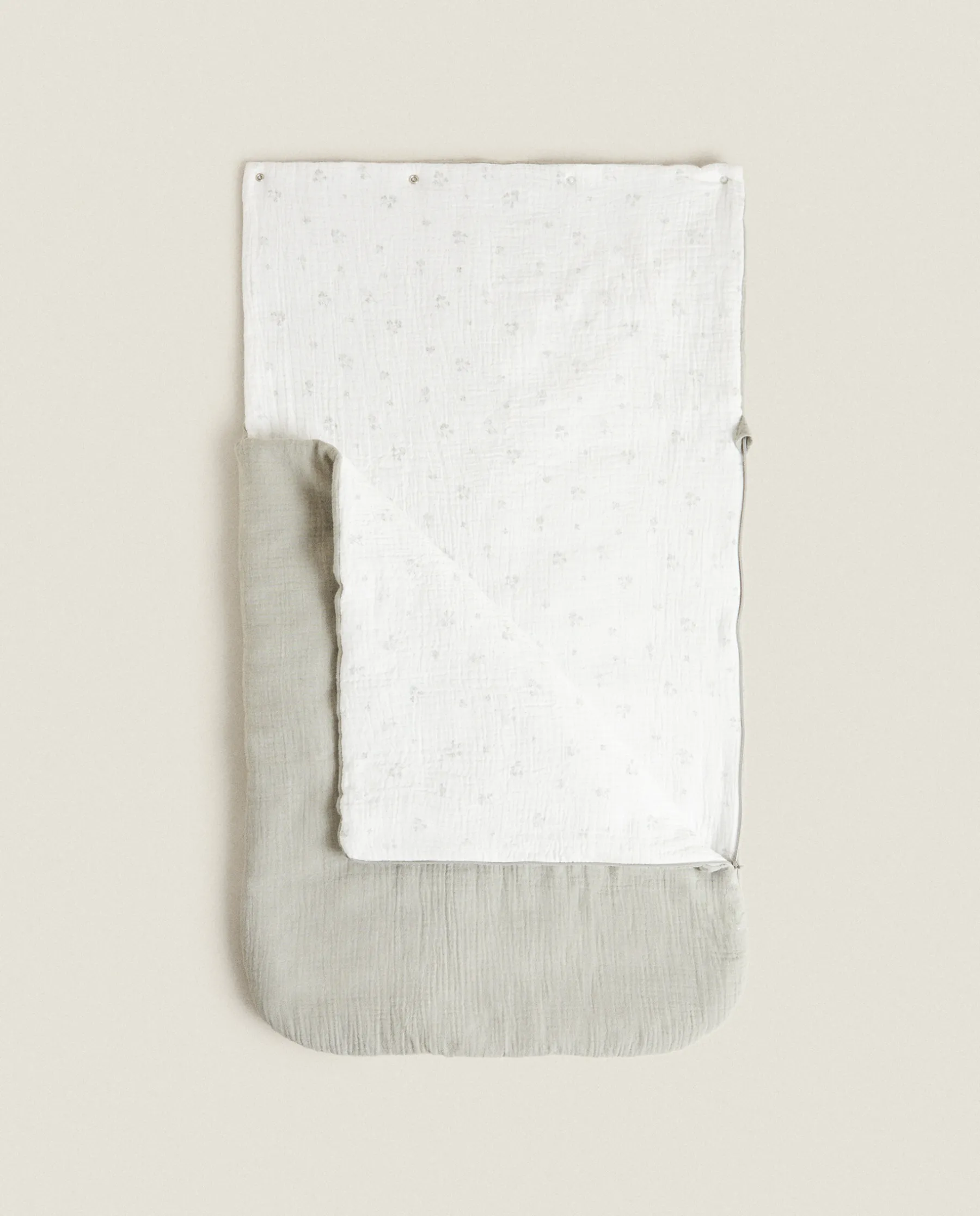 ZARA Home Chiffon Clover Carrycot Baby Wrap