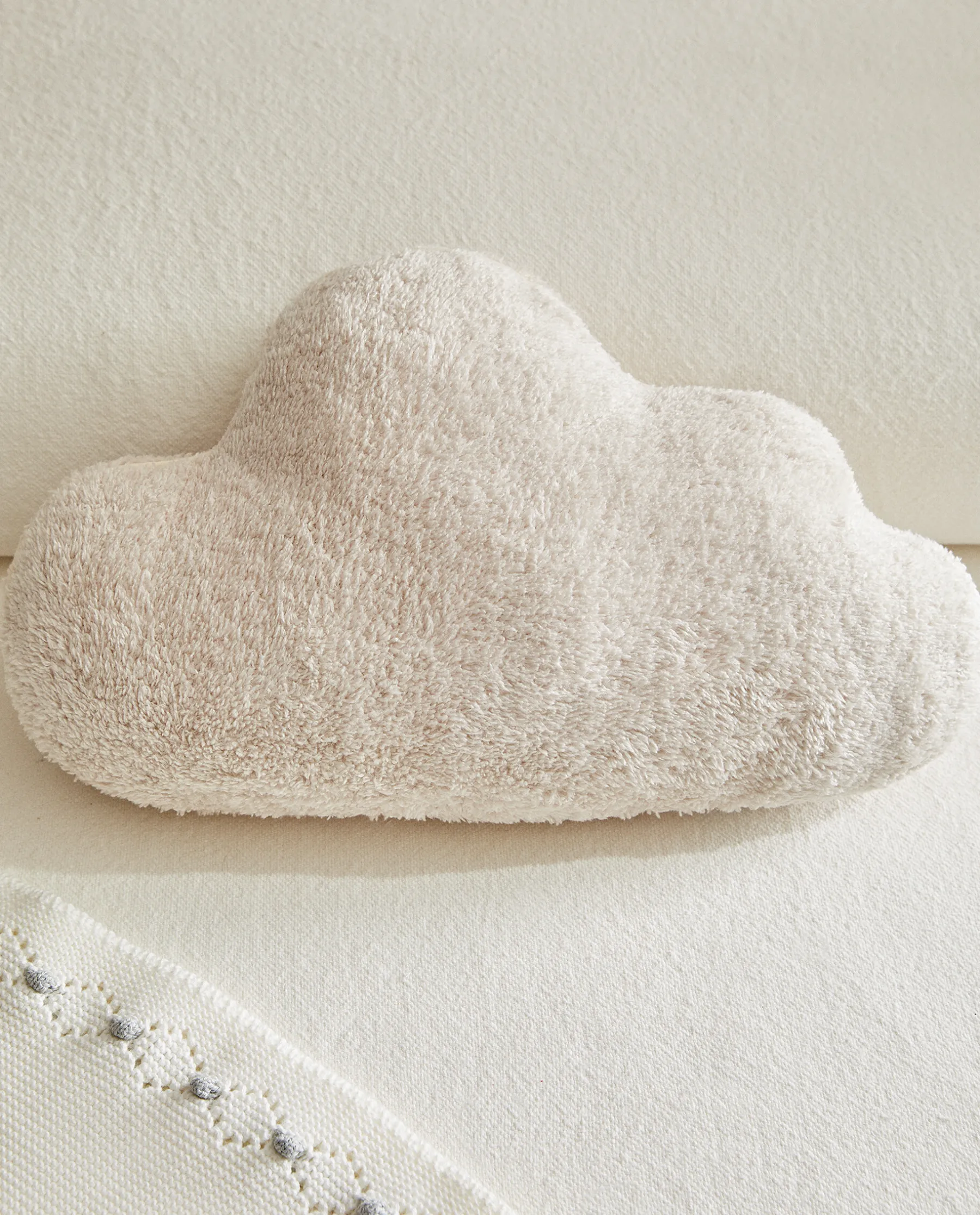 ZARA Home Cloud-Shaped Throw Pillow