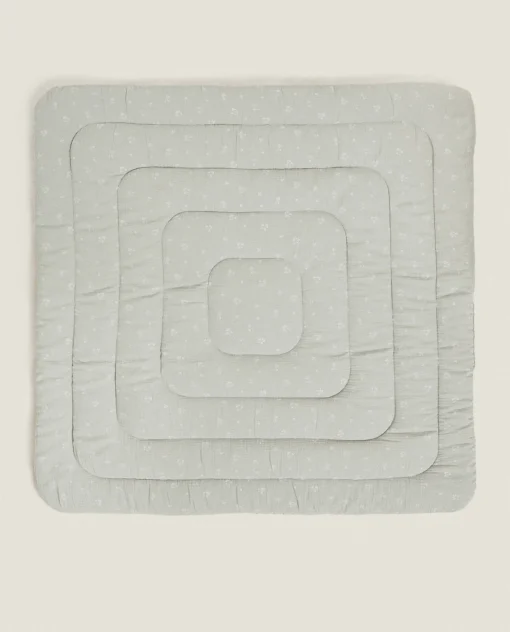 ZARA Home Clover Print Play Rug
