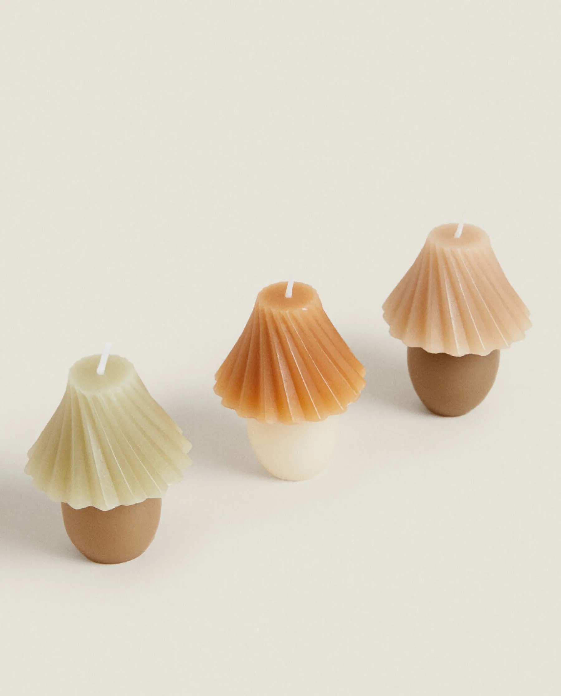 ZARA Home Colored Candles (Pack Of 3)