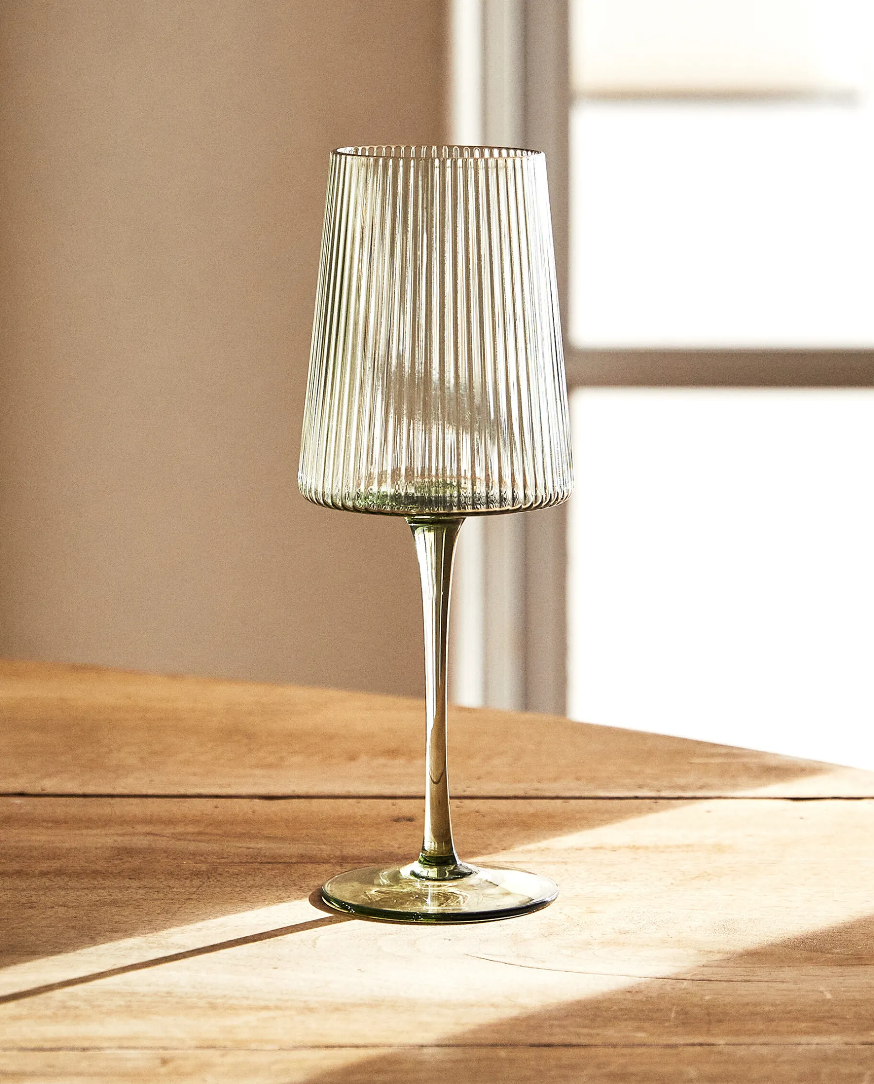 ZARA Home Conical Wine Glass With Lines