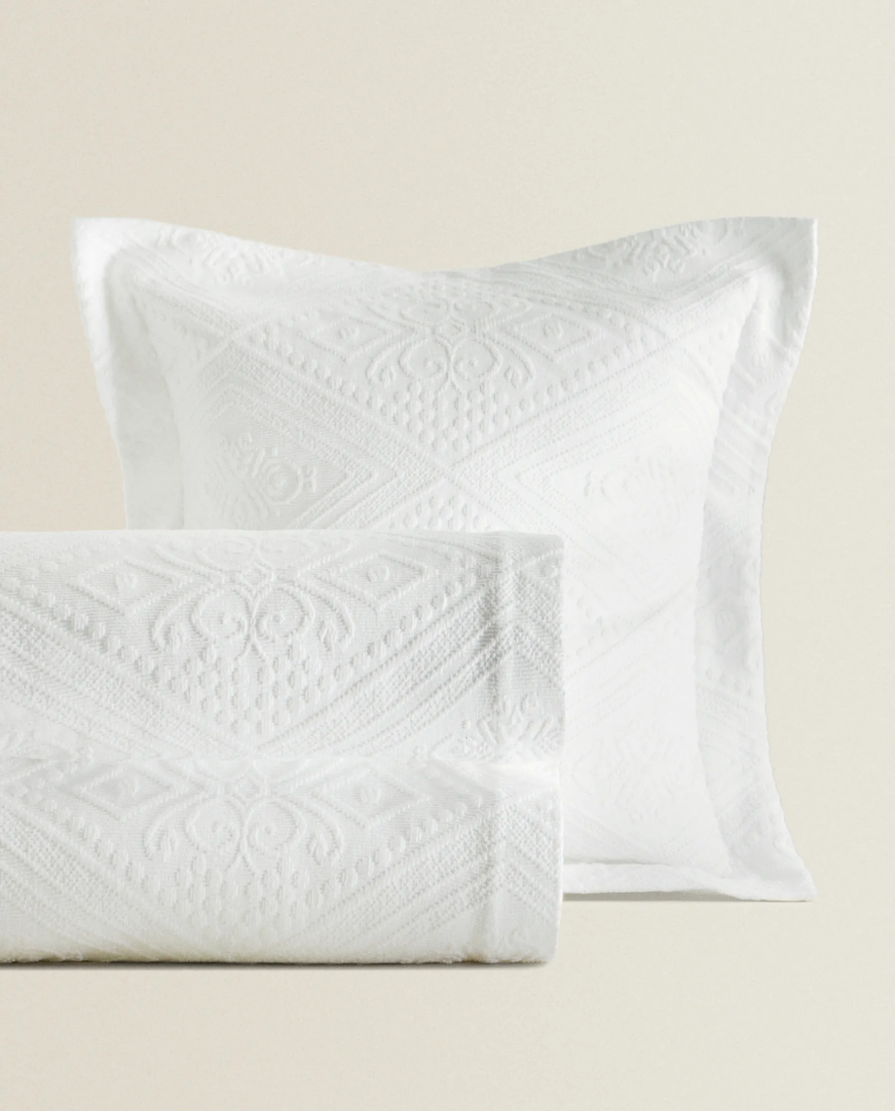 ZARA Home Cotton Bedspread With Geometric Design