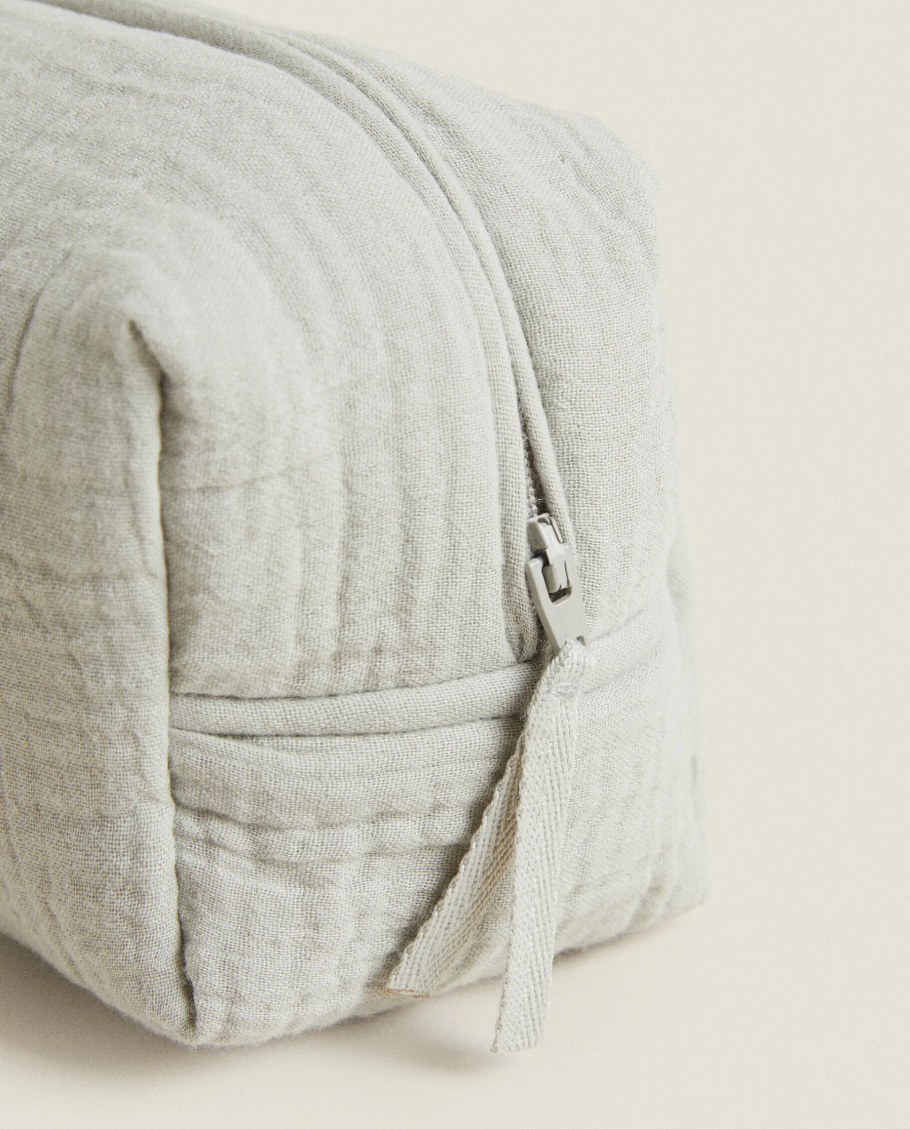 ZARA Home Cotton Chiffon Clover Cosmetic Bag