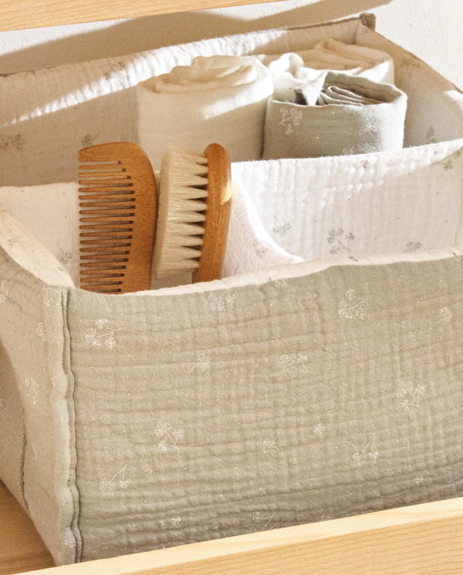 ZARA Home Cotton Clover Organizer