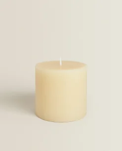 ZARA Home Cylindrical Candle