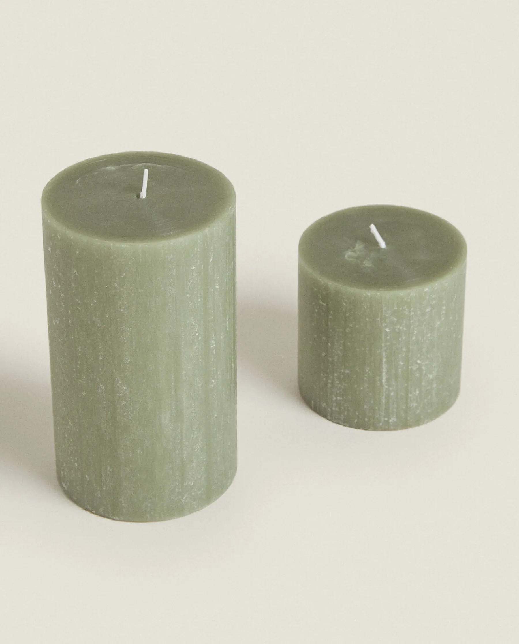 ZARA Home Cylindrical Candle