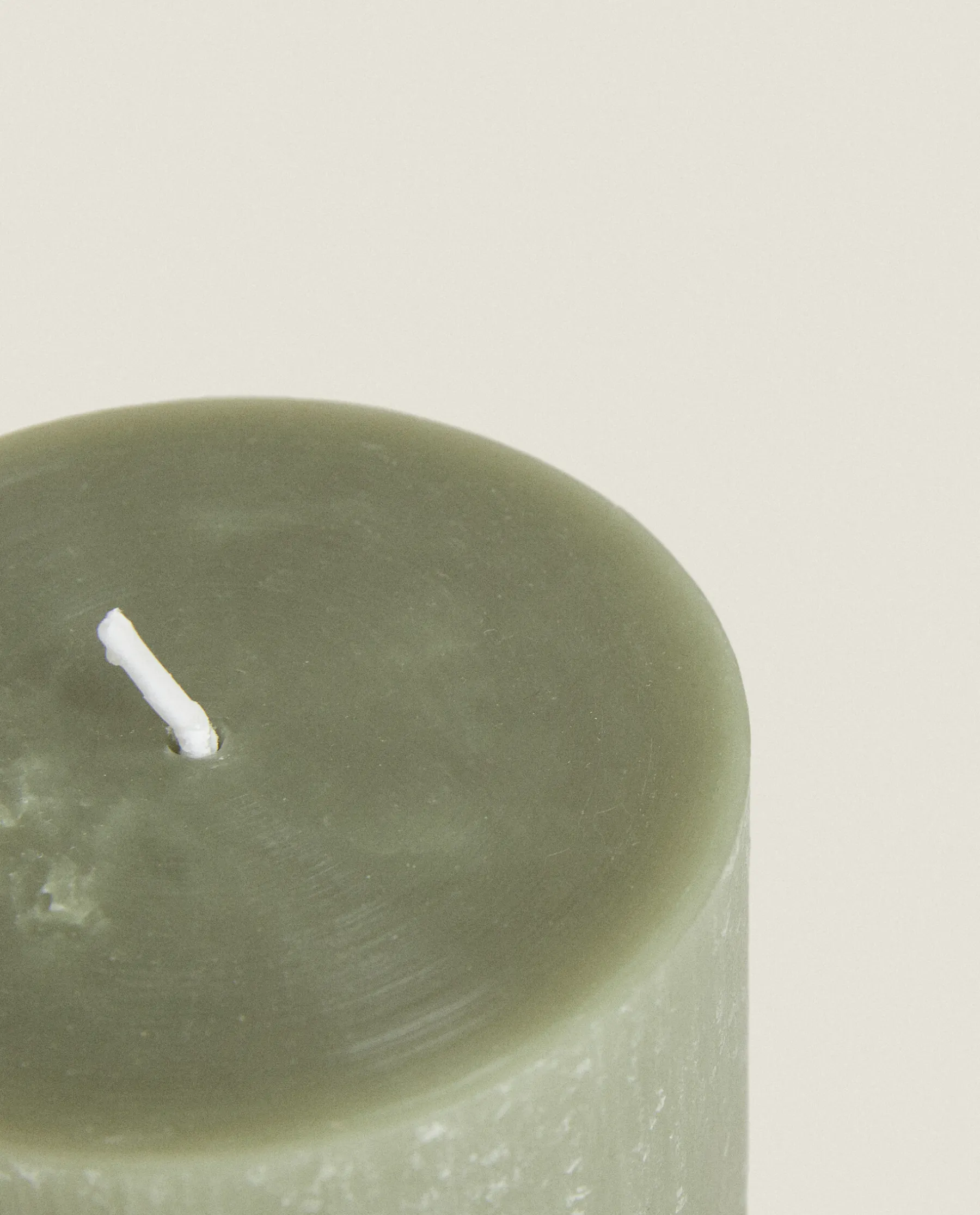 ZARA Home Cylindrical Candle
