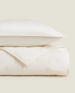 ZARA Home Dotted Quilt