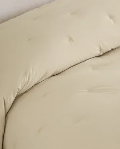 ZARA Home Dotted Quilt