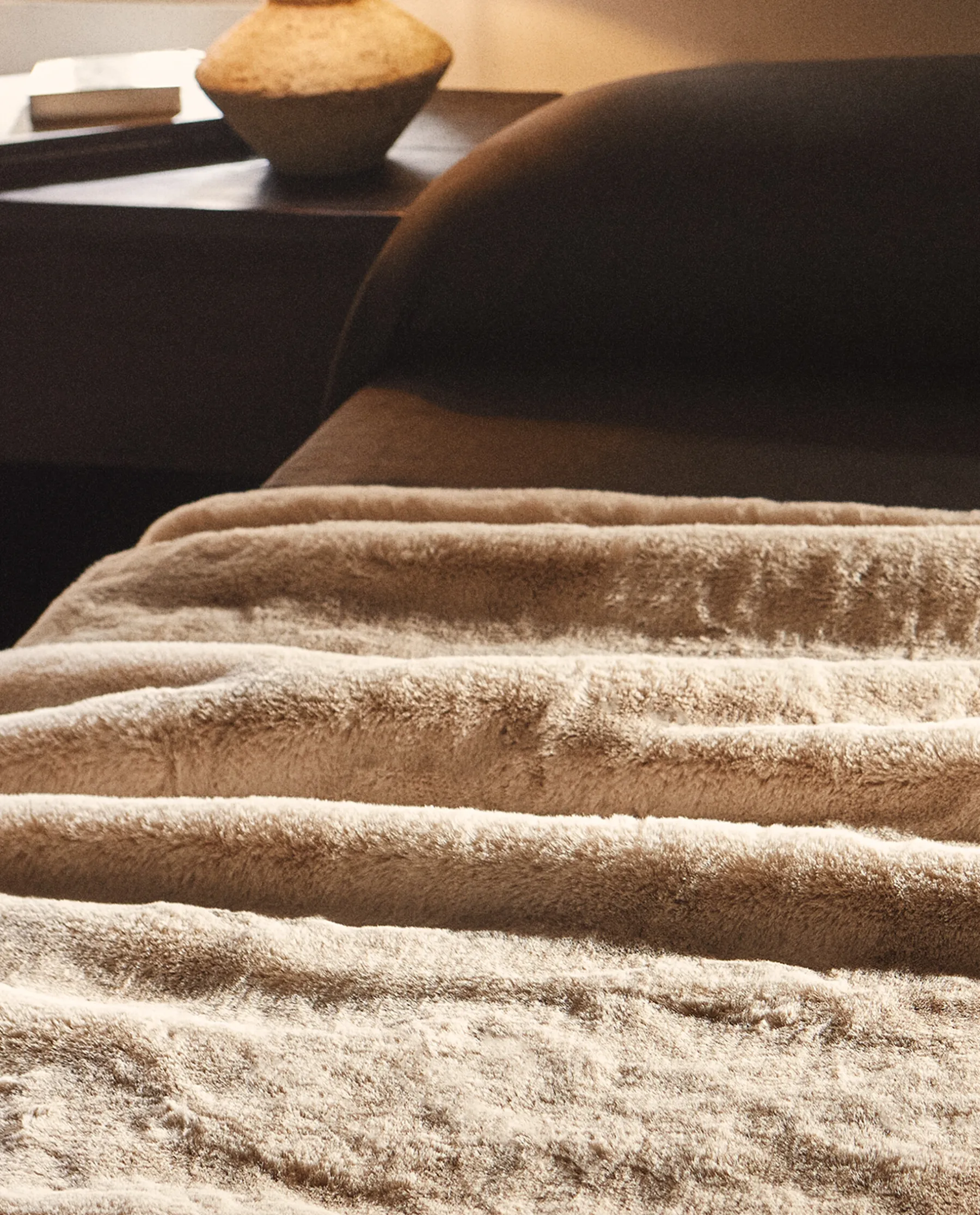 ZARA Home Double-Textured Faux Fur Blanket