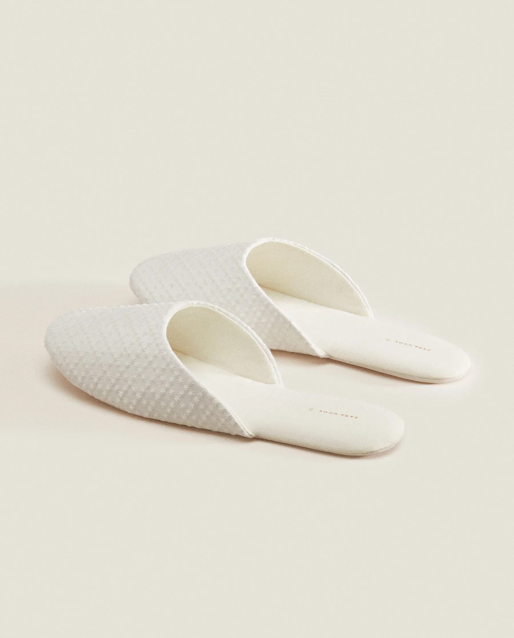ZARA Home Embroidered Fabric Slippers