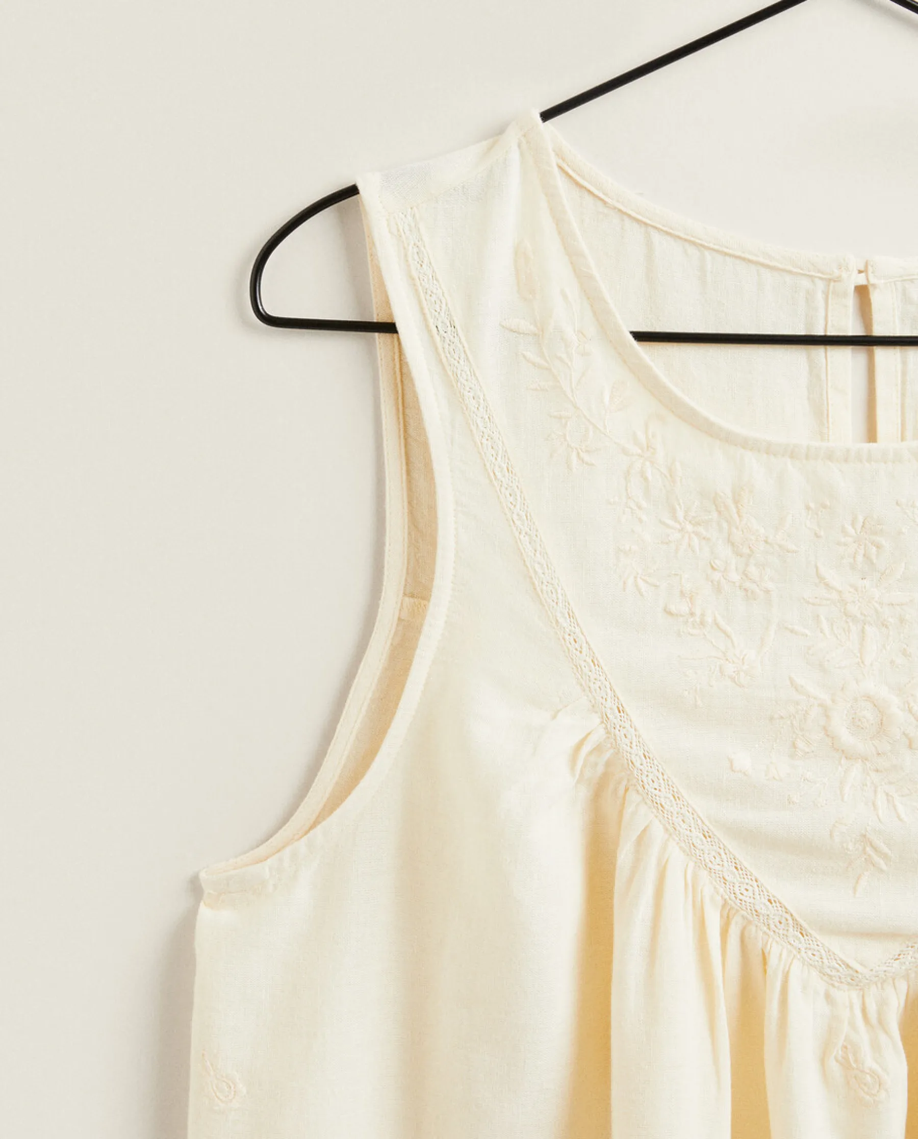 ZARA Home Embroidered Nightgown