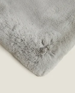 ZARA Home Faux Fur Blanket
