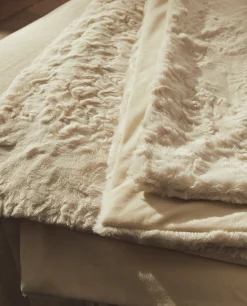 ZARA Home Faux Fur Blanket