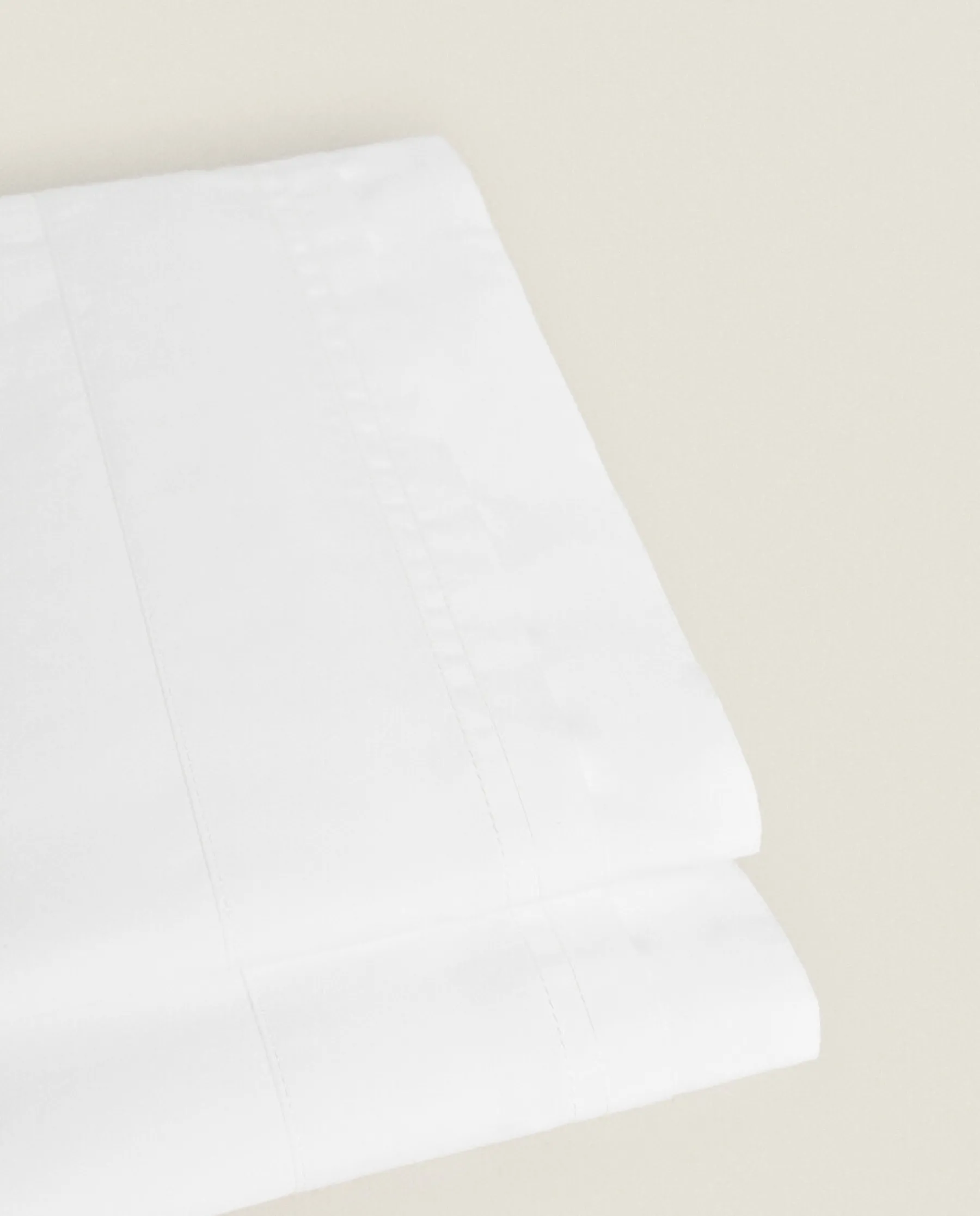 ZARA Home Flat Sheet With Double Backstitching