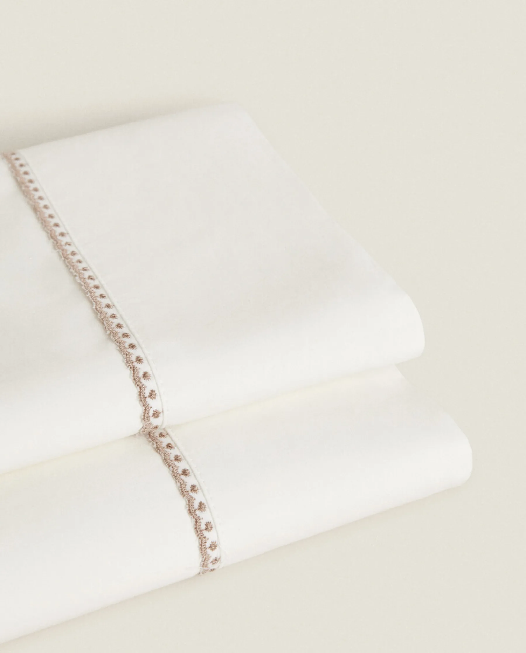ZARA Home Flat Sheet With Topstitching