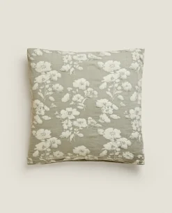 ZARA Home Floral Jacquard Pillowcase