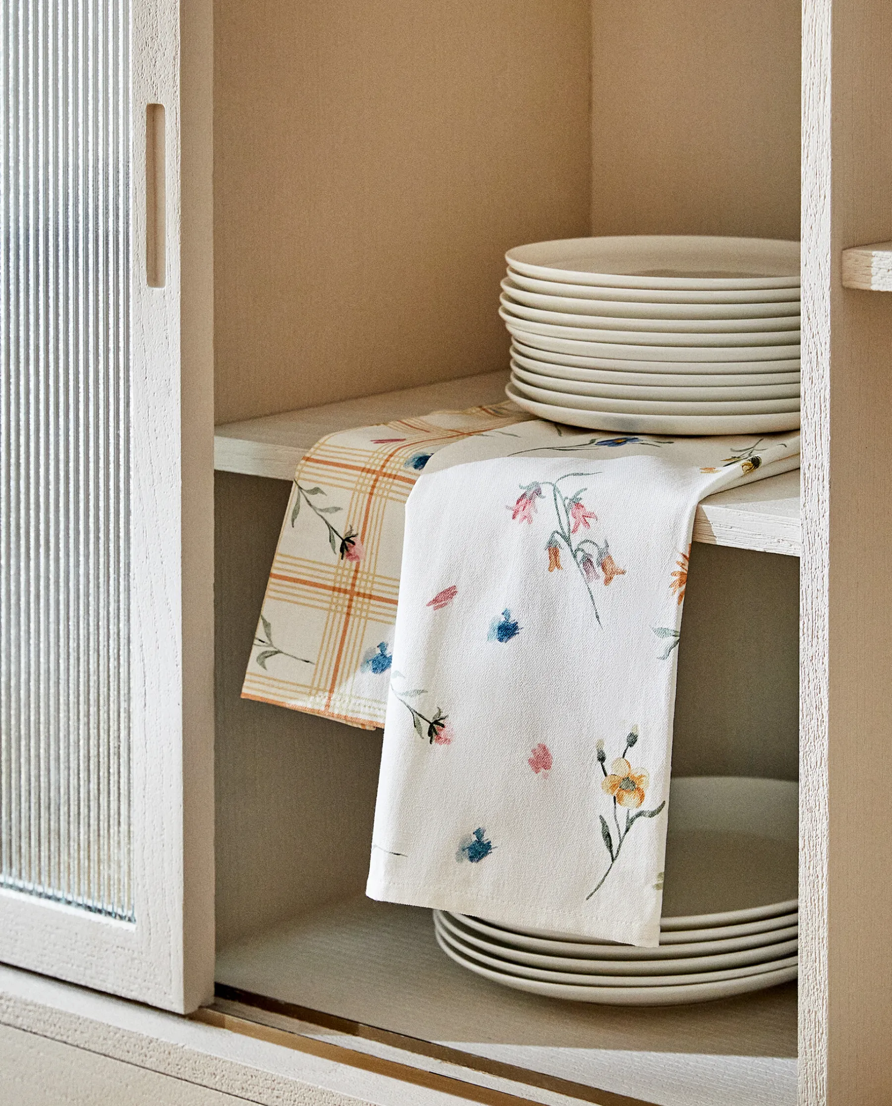 ZARA Home Floral Print Cotton Kitchen Towel (Pack Of 2)