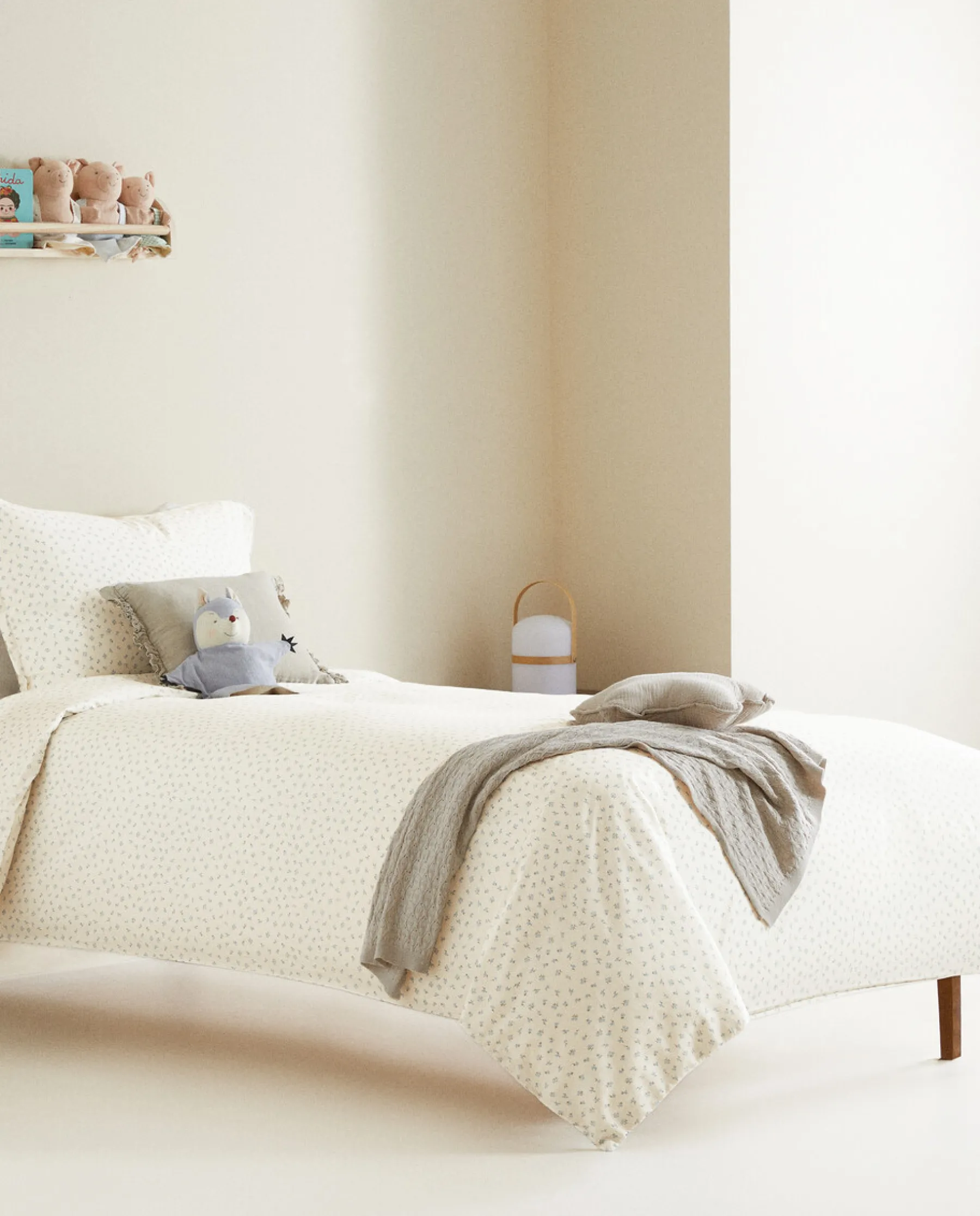 ZARA Home Floral Print Duvet Cover