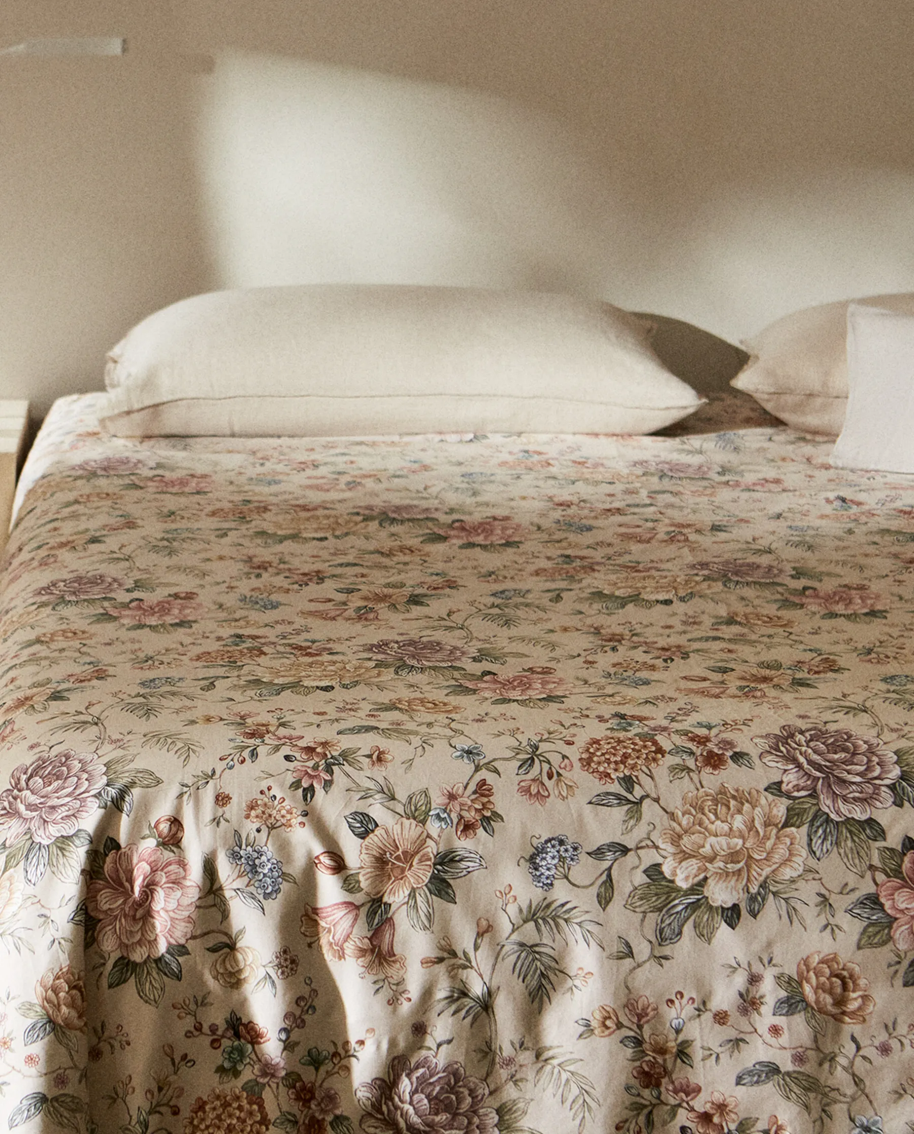 ZARA Home Floral Print Duvet Cover