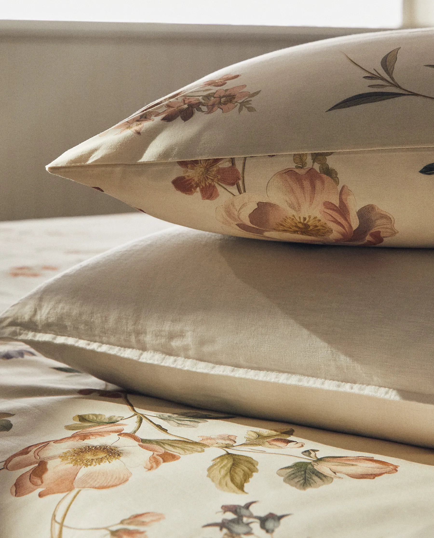 ZARA Home Floral Print Pillowcase