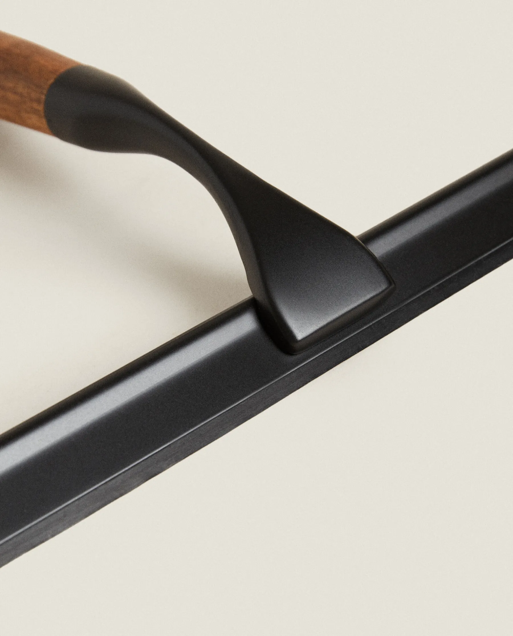 ZARA Home Glass Cleaner Accessory