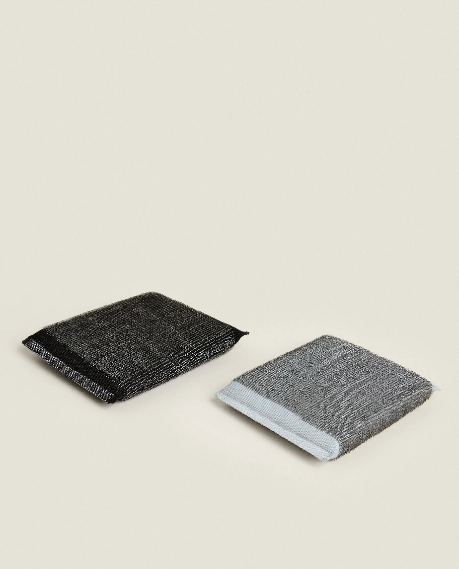 ZARA Home Grey And Black Scrubber (Set Of 2)