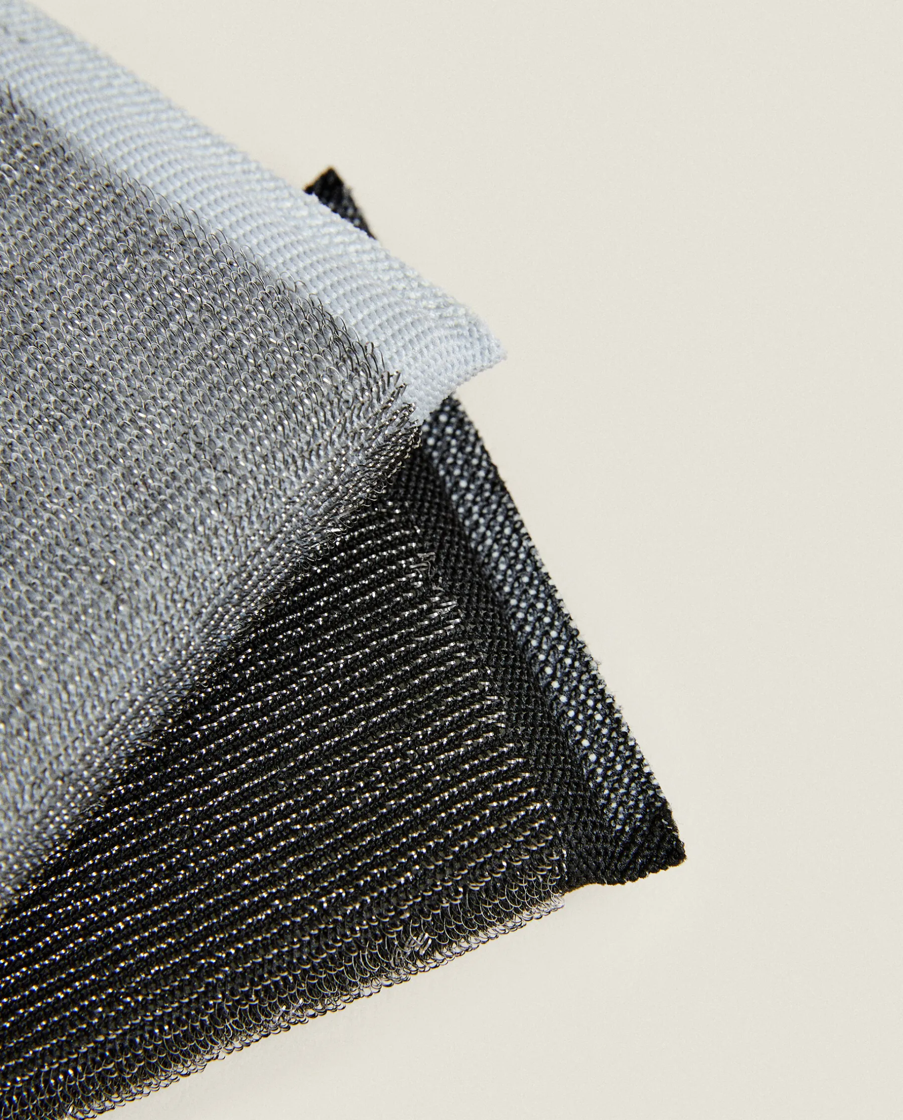 ZARA Home Grey And Black Scrubber (Set Of 2)