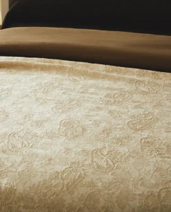 ZARA Home Jacquard Bedspread