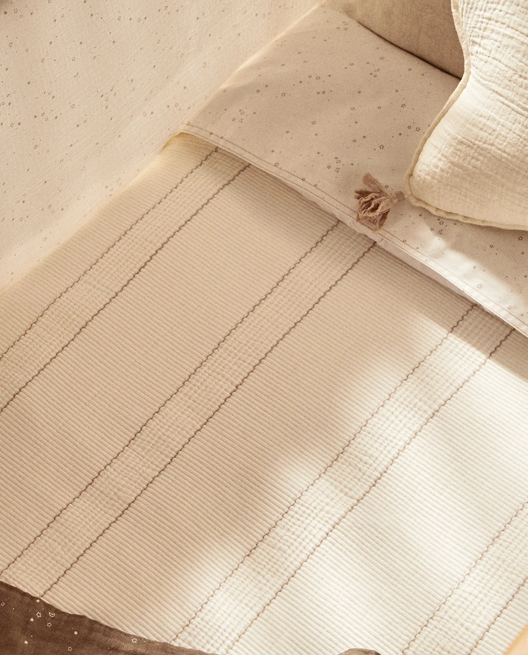 ZARA Home Jacquard Cotton Bedspread