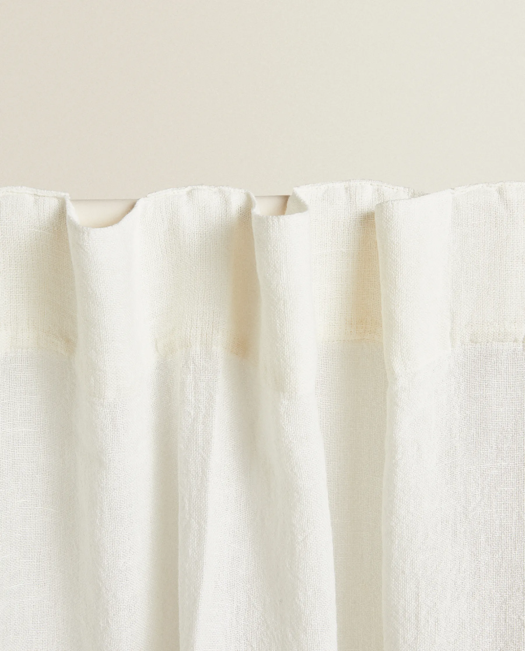 ZARA Home Linen Curtain