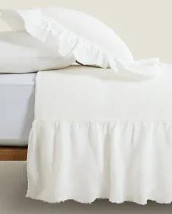 ZARA Home Linen Ruffle Bedspread