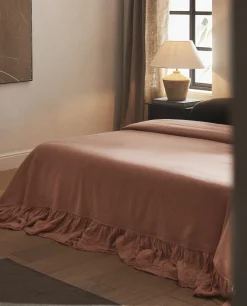 ZARA Home Linen Ruffle Bedspread