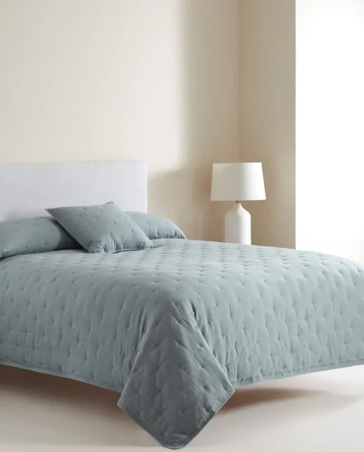 ZARA Home Microfiber Quilt