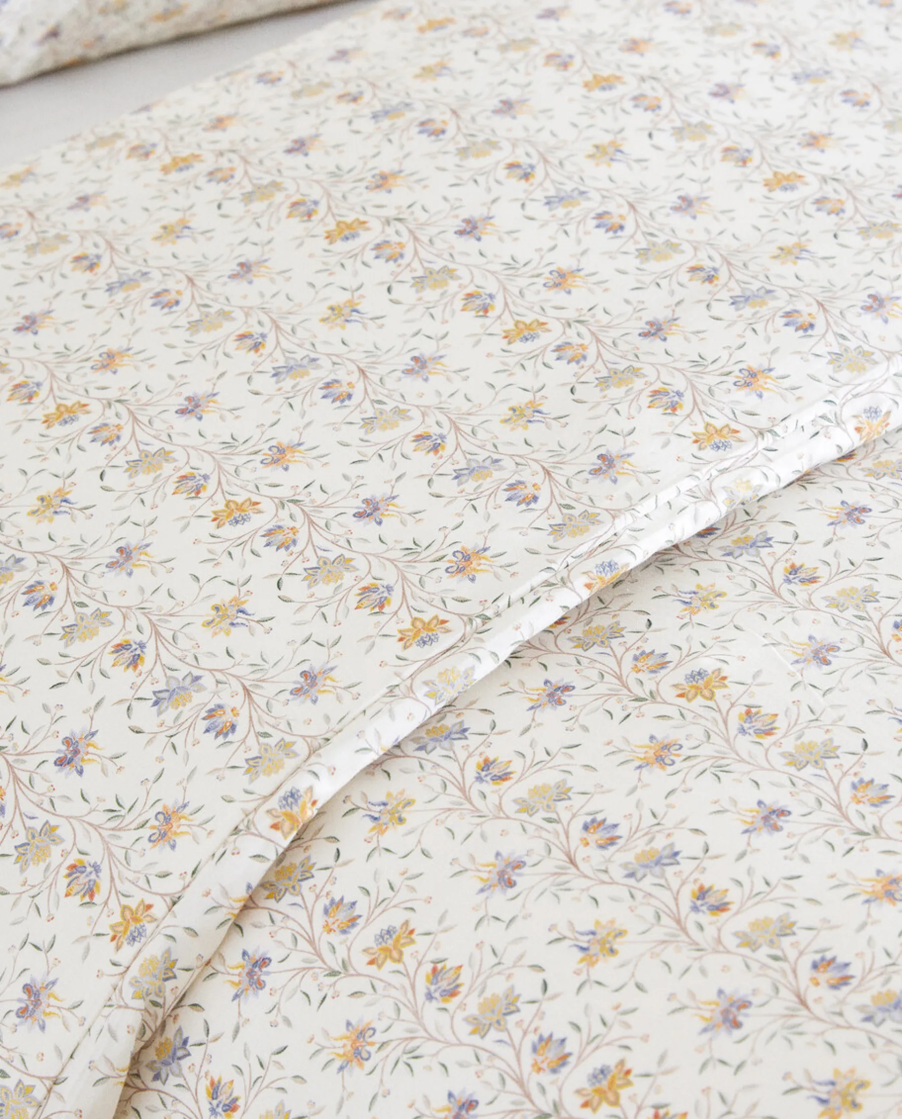 ZARA Home Mini Floral Print Duvet Cover