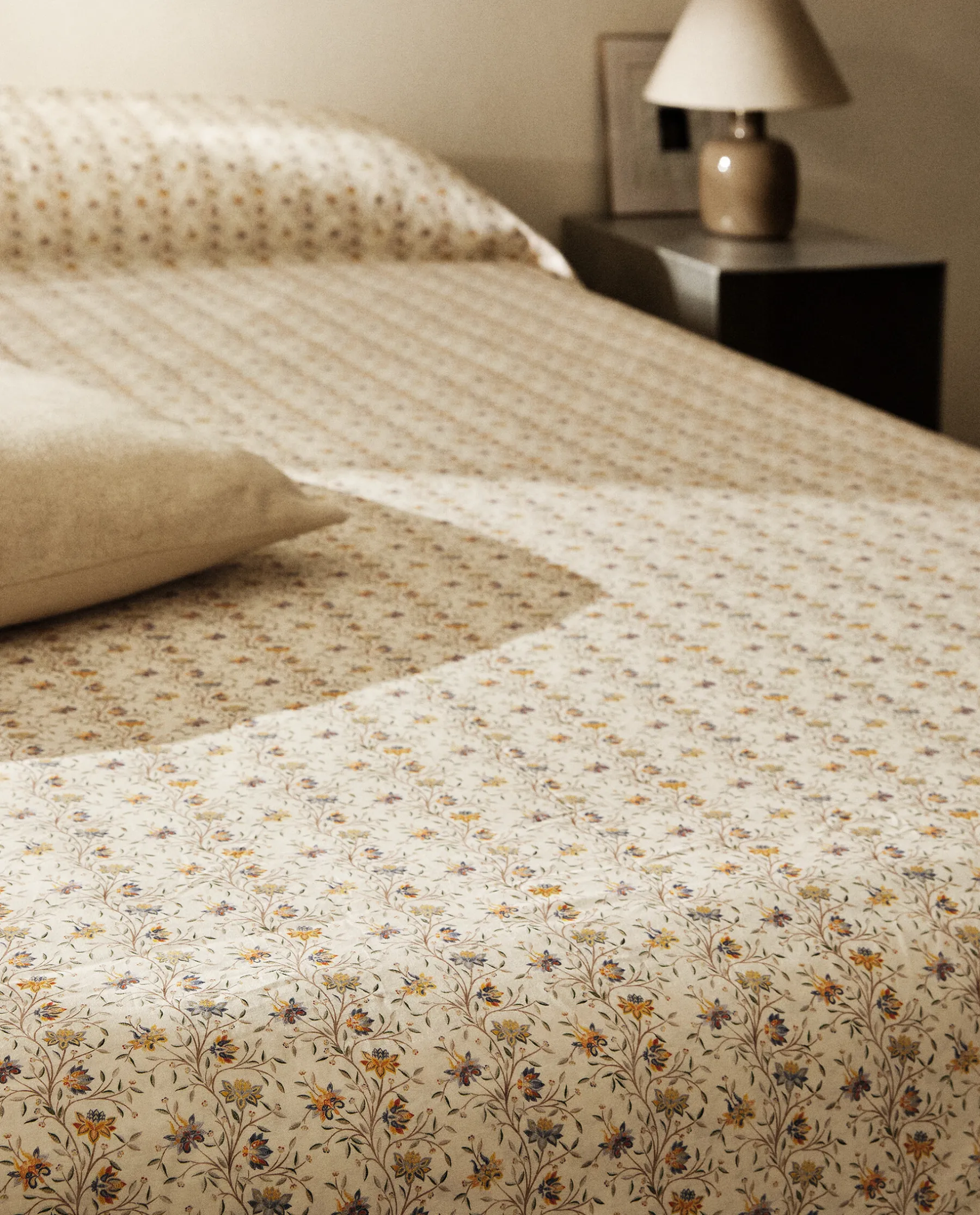 ZARA Home Mini Floral Print Duvet Cover