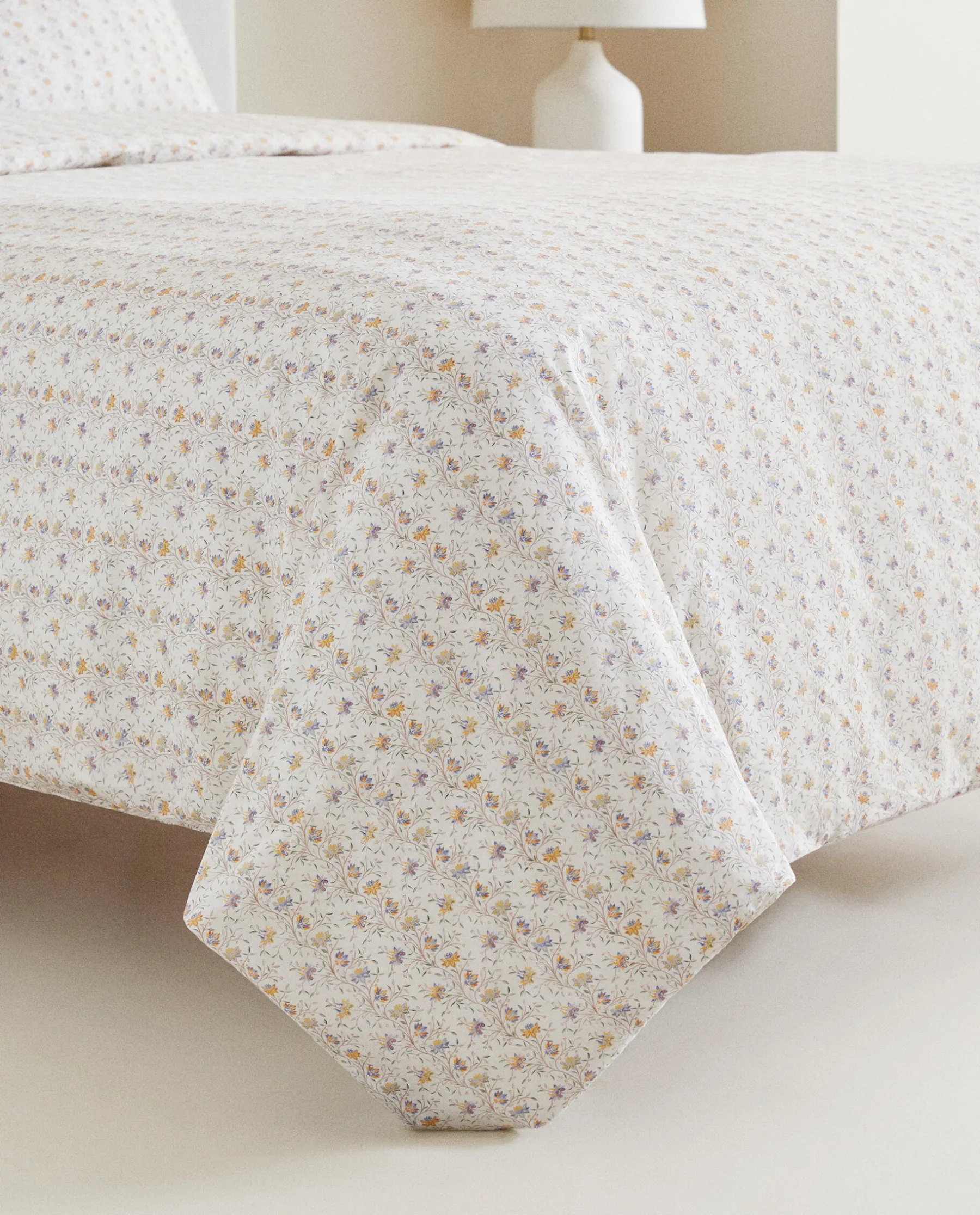 ZARA Home Mini Floral Print Duvet Cover