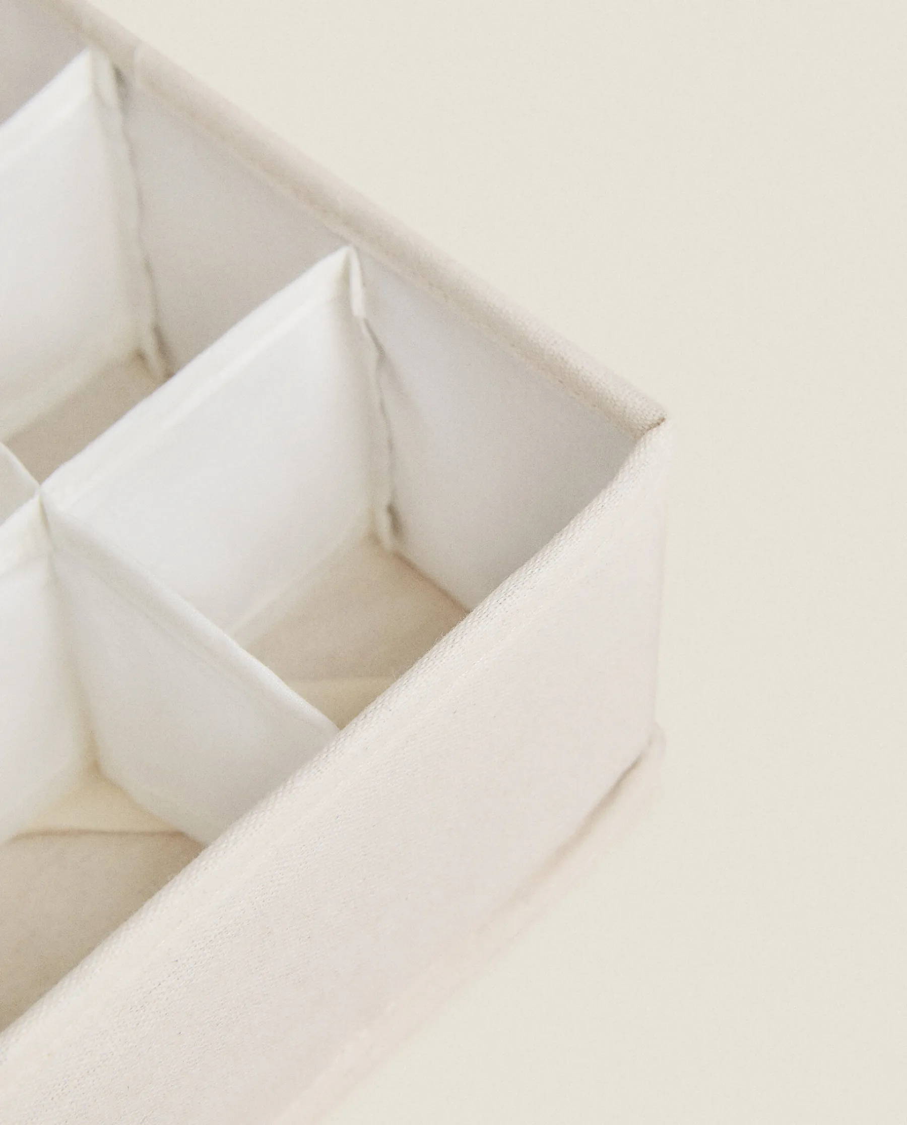 ZARA Home Organizer Basket With Compartments