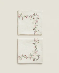 ZARA Home Pack Of Jacquard Cotton Napkins With Christmas Holly