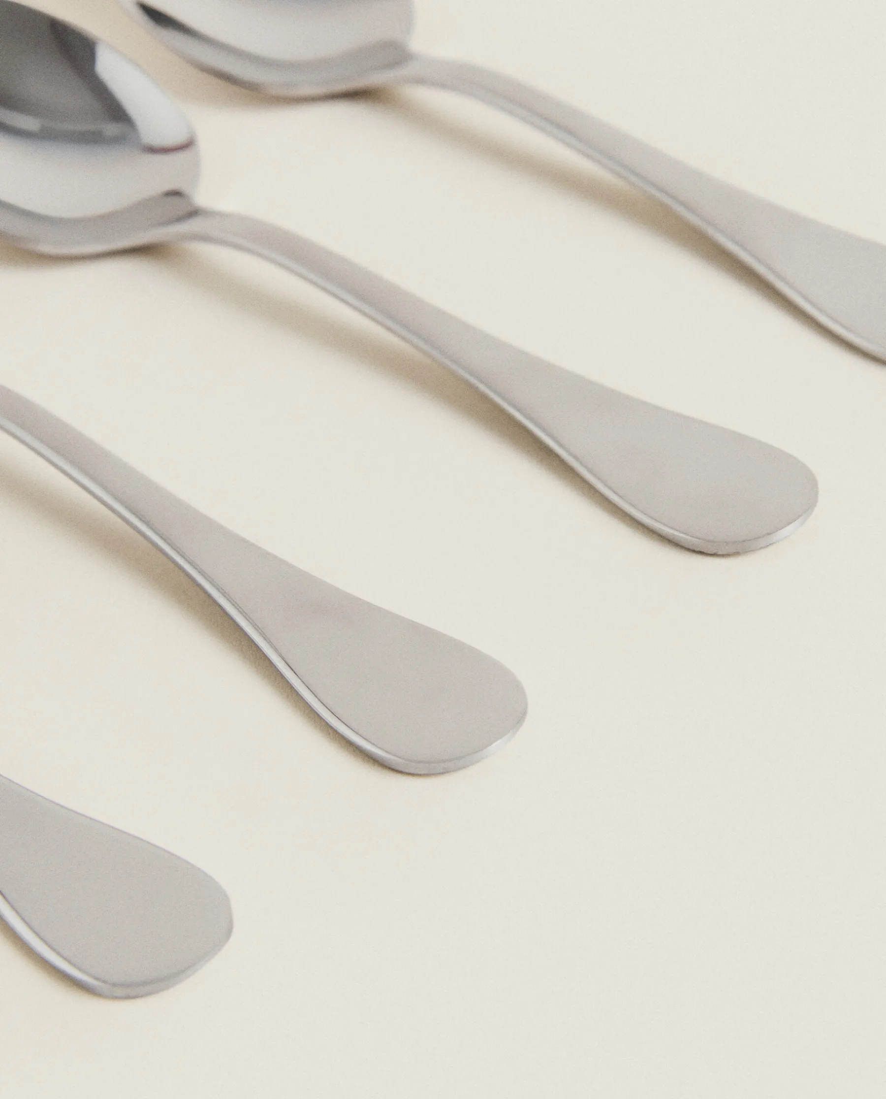 ZARA Home 4-Piece Classic Dessert Spoon Box